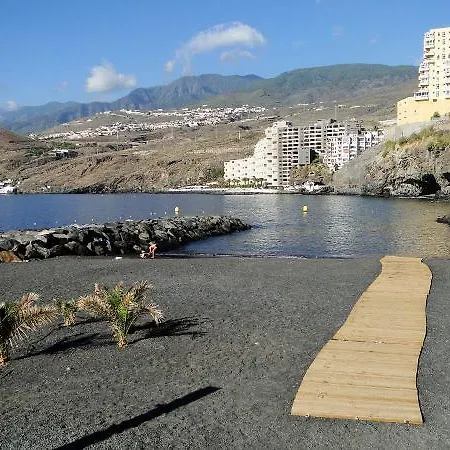 Botel Yate En Tenerife Radazul